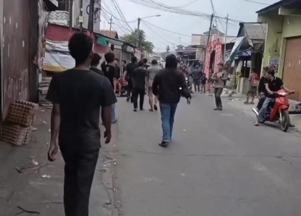 Bentrokan Antar Warga di Cikampek Karawang, Camat dan Polisi Turun Tangan