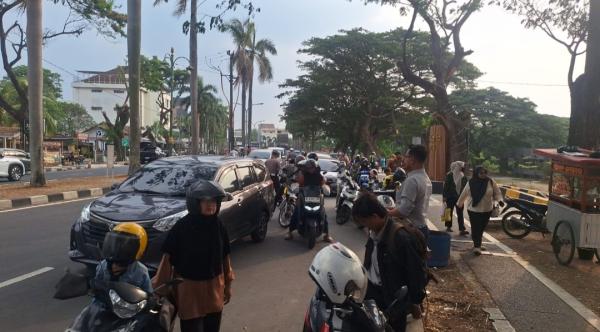Razia SiRaptor di Cilegon, 41 Kendaraan Terjaring, 11 Wajib Pajak Langsung Bayar di Tempat