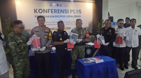 Geger di Bandara Juanda, Pria India Selundupkan 1,1 Kg Serbuk Emas Rp2,9 Miliar dalam Tubuh