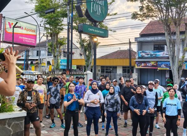 Lari Bersama Jadi Cara Menyenangkan Memulai Kebiasaan Sehat