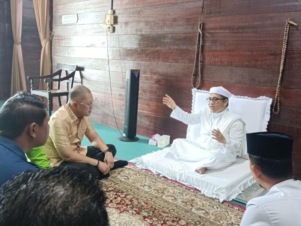 Jelang Haul ke-103 Tuan Guru Besilam, Paul Baja Salurkan 1 Ton Beras