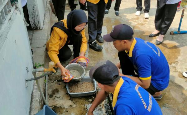 Maggot Preneur Mahasiswa Unsoed Raih Penghargaan Nasional