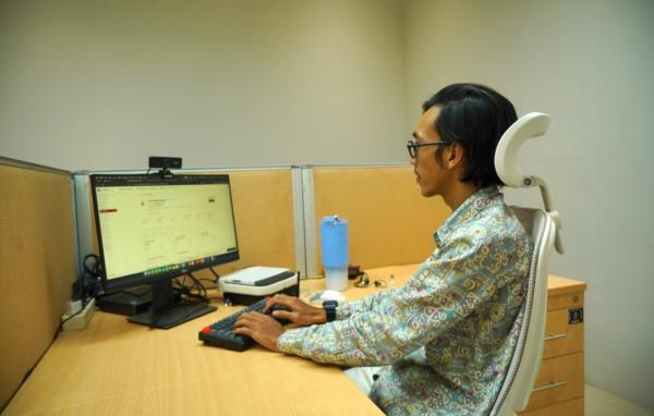 Olah Sentimen Medsos-Google untuk Evaluasi Layanan Publik, Inovasi IT Unigoro Raih Juara BIA 2026