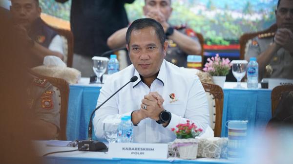 BREAKING NEWS Gerebek Karhutla! Bareskrim Polri Jerat 245 Orang dan 20 Perusahaan Jadi Tersangka