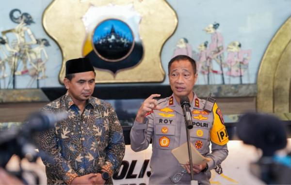 Kapolda Jateng Ungkap Alasan Penggeledahan Ponpes HQ, Polisi Sita Busur Panah hingga Cairan Asam