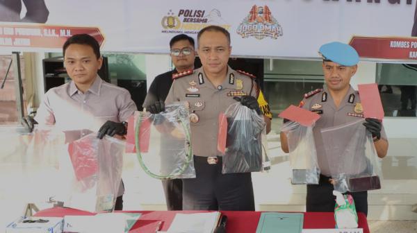 Polisi Bongkar Bisnis Solar Subsidi di Banyuwangi, 5.200 Liter Disita, Kerugian Negara Rp308 Juta