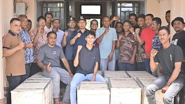 Bencana Hidrometeorologi Lumpuhkan Mesin Kapal Nelayan Pidie Jaya