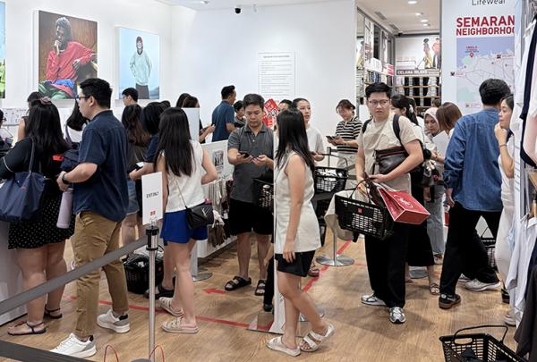 Ragam Koleksi LifeWear Hadir di Semarang Shopping Centre, Belanja Kebutuhan Pakaian Kian Mudah