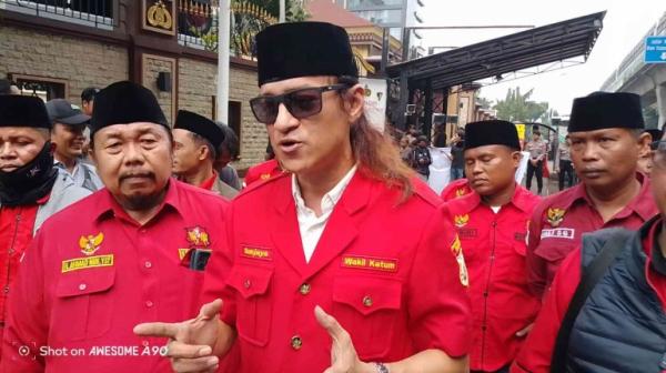 Ratusan Massa Datangi Bareskrim Polri, Desak Kepastian Hukum Perkara Berlarut