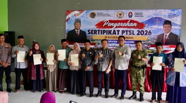 BPN Temanggung Serahkan 371 Sertifikat PTSL, Target 2026 Lampaui 10.998 Bidang