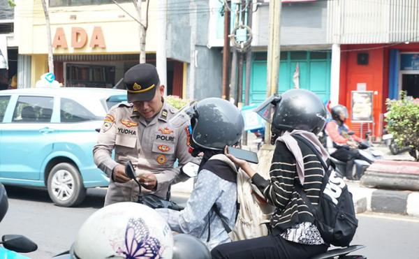 4 Hari Operasi Patuh Candi 2026: Polda Jateng Catat 22.592 Pelanggaran Lalu Lintas, 12.199 Ditilang