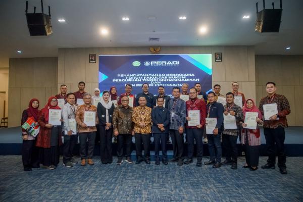 PERADI Profesional Gandeng 43 Perguruan Tinggi Muhammadiyah Perkuat Pendidikan Advokat