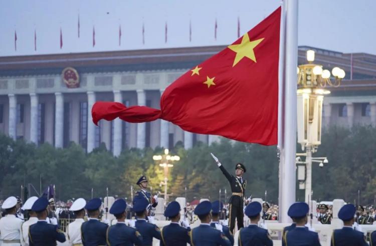 Keren! China Bikin Satelit...