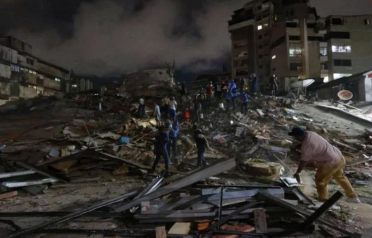 Venezuela Luluh Lantak...