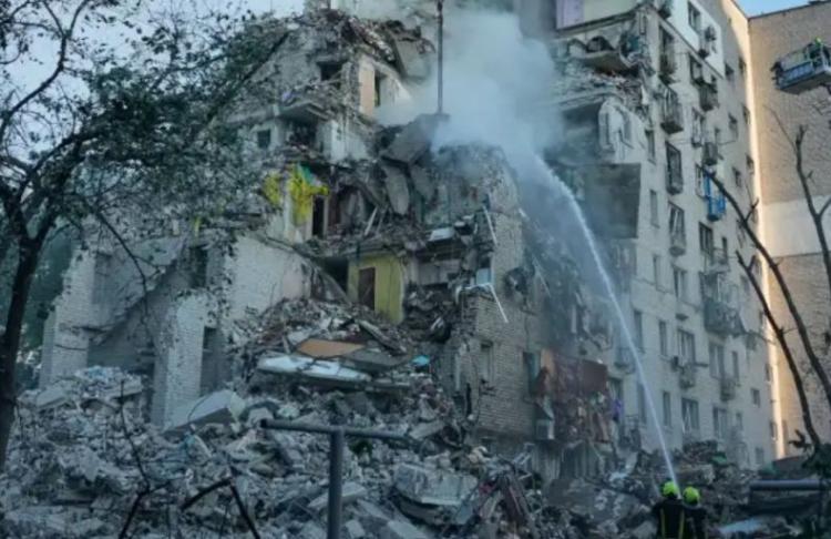 Rusia Ngamuk Bombardir...