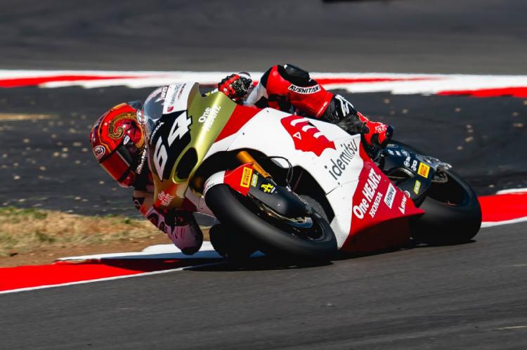 https://img.inews.id/media/750/files/inews_new/2026/08/10/mario_aji_menyelesaikan_moto2_inggris_2026.jpg
