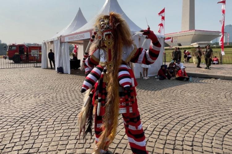 https://img.inews.id/media/750/files/inews_new/2026/08/29/muhammad_ikhsan_atau_dika_raih_best_costume_budaya.jpg