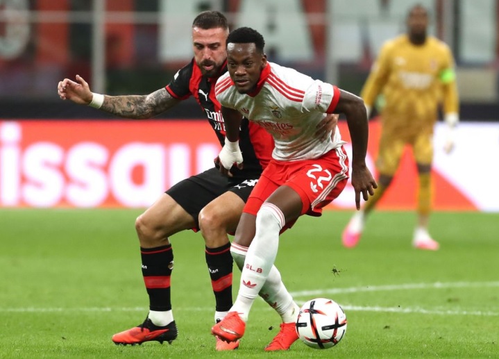 https://img.inews.id/media/750/files/inews_new/2026/09/17/ac_milan_vs_benfica.jpg