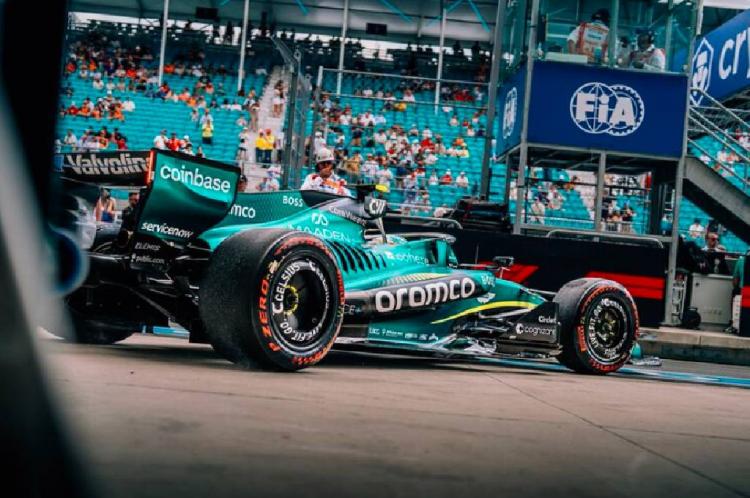 https://img.inews.id/media/750/files/inews_new/2026/10/05/fernando_alonso.jpg