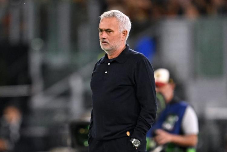 https://img.inews.id/media/750/files/inews_new/2026/10/15/jose_mourinho.jpg