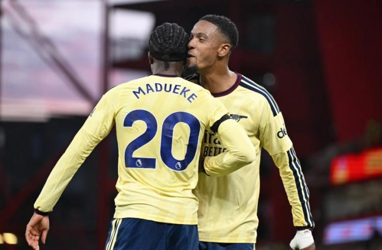 https://img.inews.id/media/750/files/inews_new/2026/10/19/arsenal.jpg
