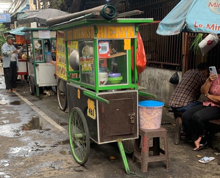Gondangdia Jadi Etalase QRIS BRI, Pedagang Kecil Beralih ke Pembayaran Digital