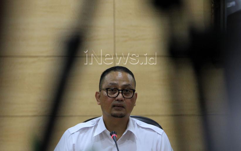 Kominfo Blokir Enam DNS Penyedia Konten Asusila di  WhatsApp - Bagian 3