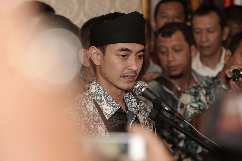 Dijadikan Tersangka oleh KPK, Gubernur Jambi Zumi Zola Minta Maaf - Bagian 1