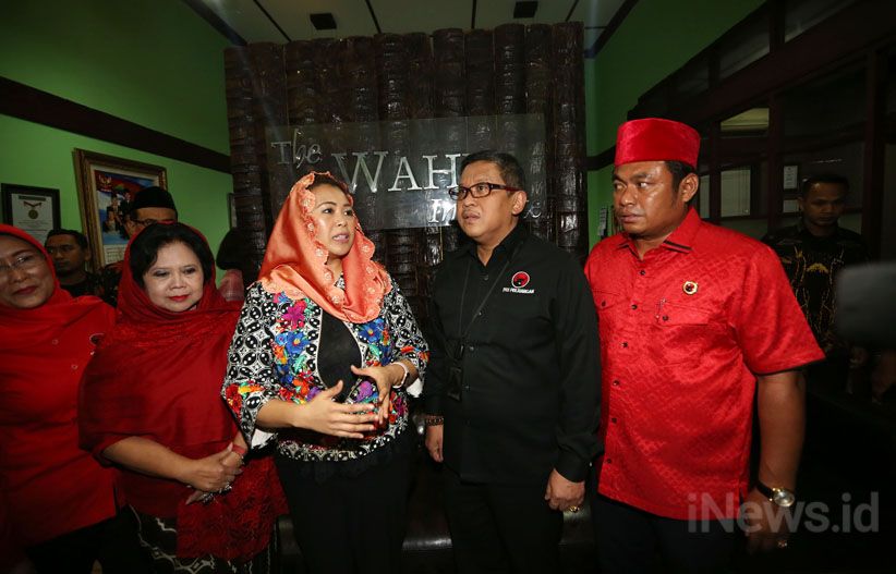 Persiapan 20 Tahun Reformasi, PDIP Bertemu Yenny Wahid - Bagian 2