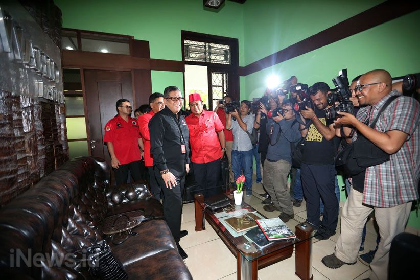 Persiapan 20 Tahun Reformasi, PDIP Bertemu Yenny Wahid - Bagian 5