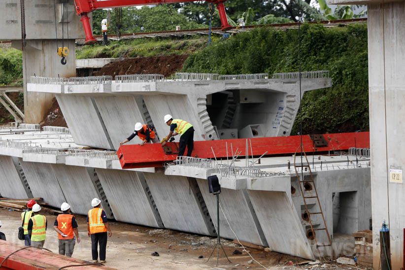Puslabfor Mabes Polri Olah TKP Crane DDT Ambruk - Bagian 6