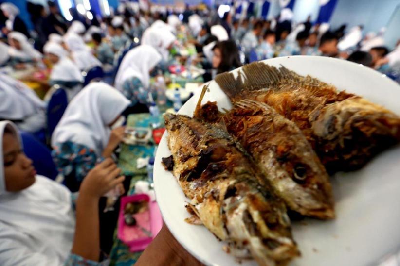 Yayasan Hang Tuah Ajak Anak-anak untuk Gemar Makan Ikan - Bagian 6