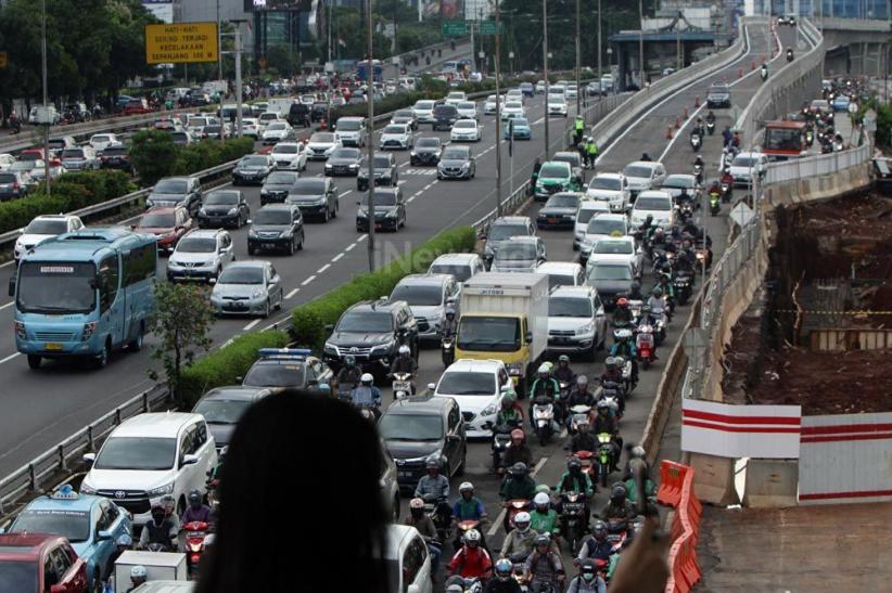 Dibuka 1 Jalur, Flyover Pancoran Diuji Coba Bertahap - Bagian 9