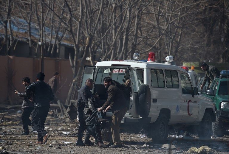 Bom Mobil Meledak di Kabul Tewaskan 40 Orang - Bagian 3