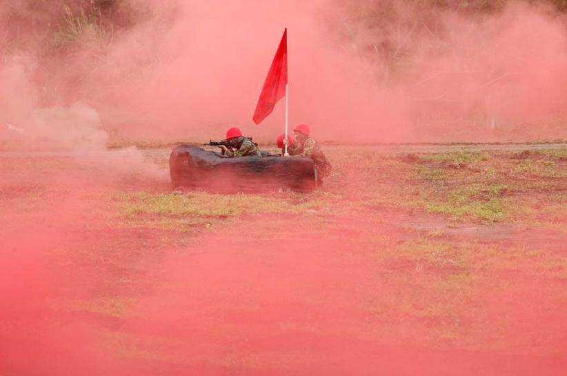 Tegang dengan China, Taiwan Latihan Militer Besar-Besaran - Bagian 3