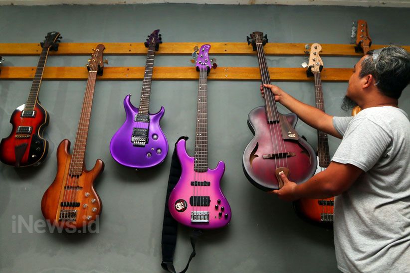 Keren, Gitar Buatan Industri Rumahan Tembus Pasar Luar Negeri - Bagian 1