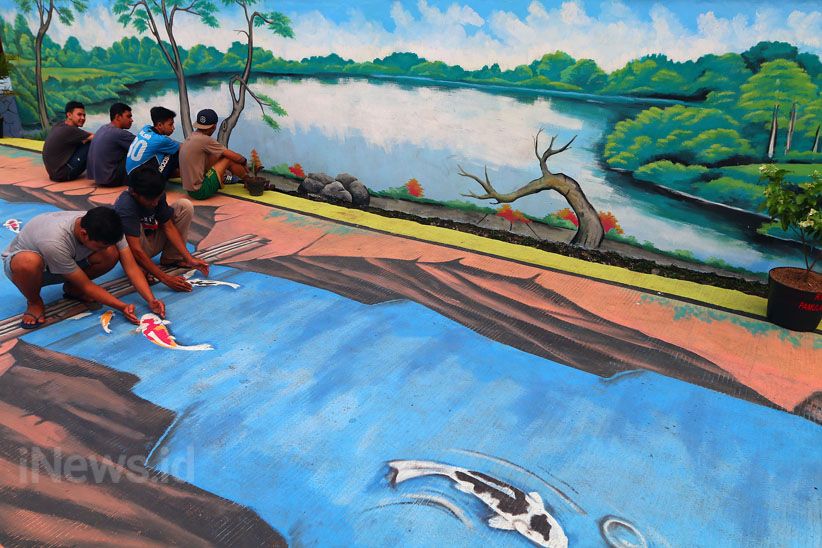 Asyiknya Berfoto di Mural 3 Dimensi - Bagian 2