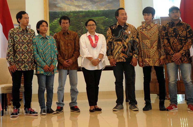 6 ABK yang Disandera di Libya Kembali ke Keluarga  - Bagian 5