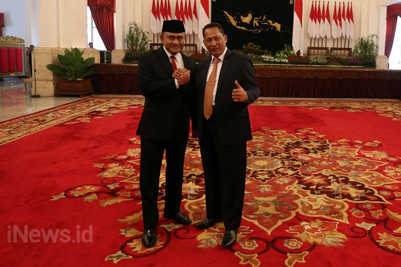 Presiden Jokowi Lantik Heru Winarko Jadi Kepala BNN - Bagian 8