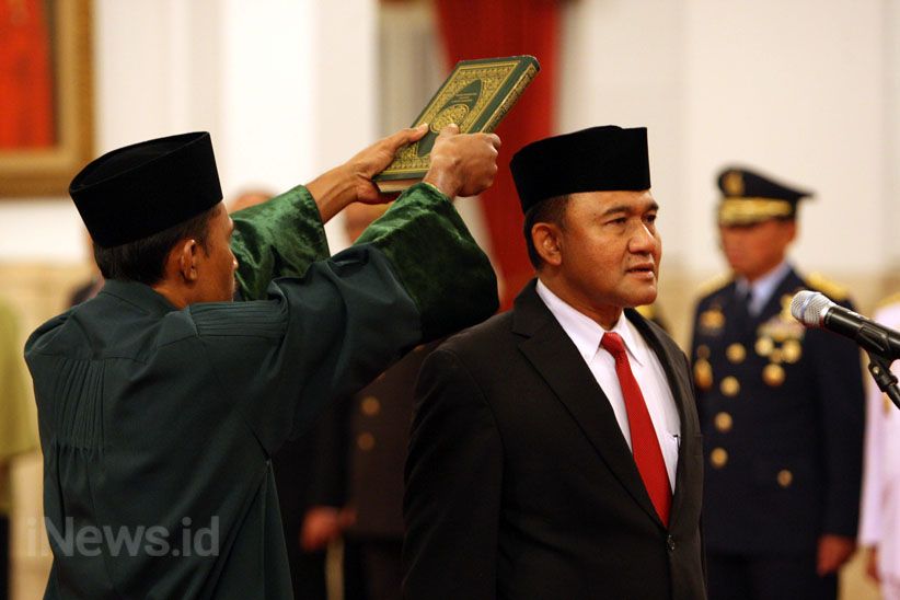 Presiden Jokowi Lantik Heru Winarko Jadi Kepala BNN - Bagian 7