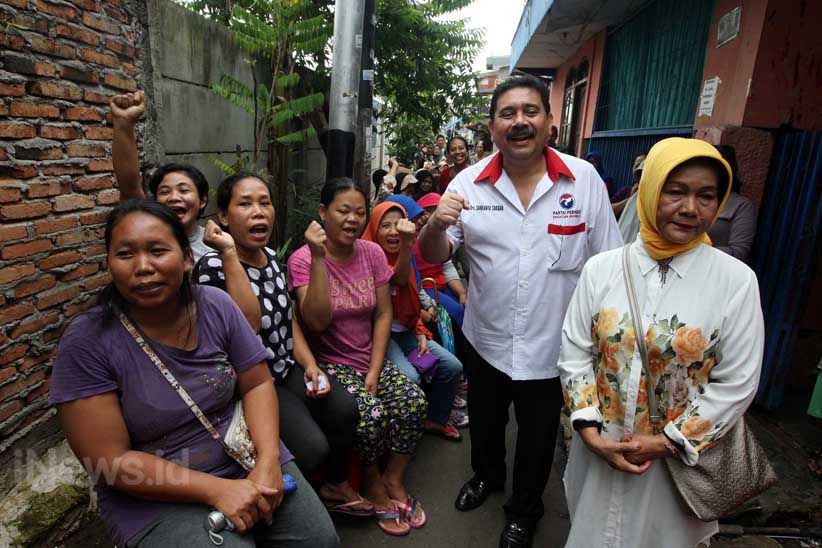 Partai Perindo dan Kartini Perindo Gelar Baksos di Matraman - Bagian 3