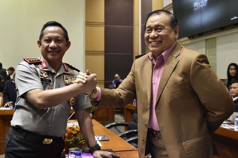 Kapolri Raker dengan DPR Bahas Pengamanan Pilkada 2018 - Bagian 3