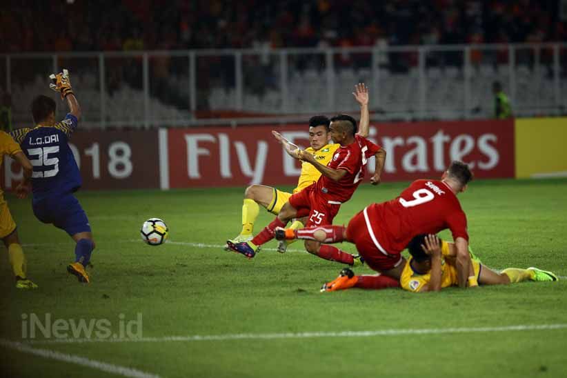 Aksi Persija Bungkam Song Lam Nghe An 1-0 - Bagian 2