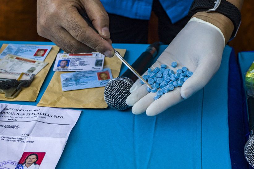 BNN Tangkap Penyelundup 32 Kg Sabu Jaringan Internasional - Bagian 3
