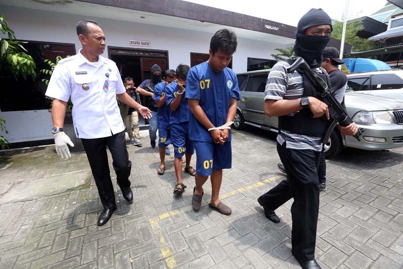 Penghuni Lapas Kerobokan Pesan 20 Kg Ganja dari Aceh - Bagian 6