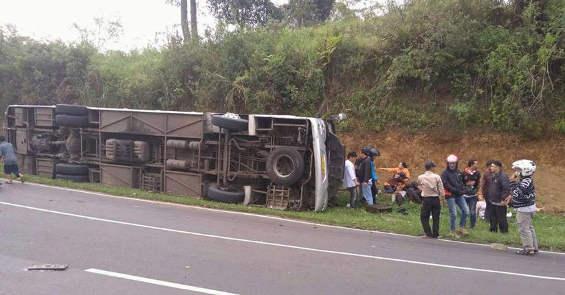 Rombongan Warga Ciputat di Tanjakan Emen Berangkat dengan 3 Bus