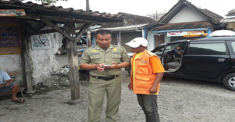 Satpol PP Buru Perempuan Muda Pembakar Alquran di Kulonprogo