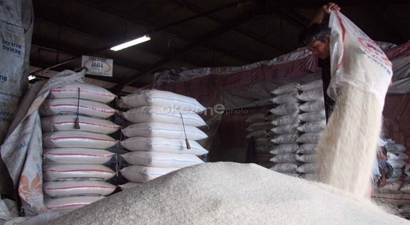 Imbas Corona, 90.000-an Warga di Malang Dapat Bantuan Beras 10 Kg dan Telur