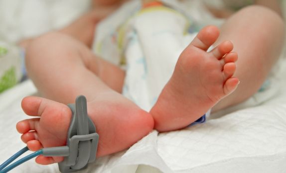 Geger Penemuan Bayi dalam Kardus di Lebak, Ditinggal depan Warung