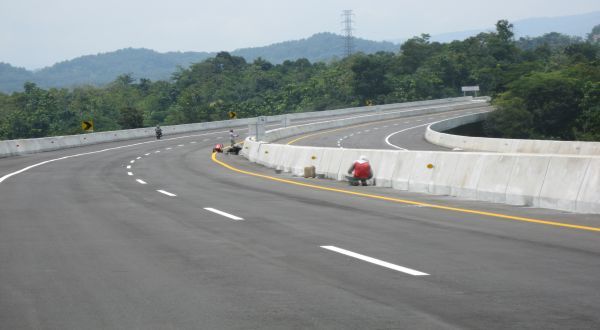 Tol Cisumdawu Akan Terintegrasi ke Bandara Internasional Jawa Barat